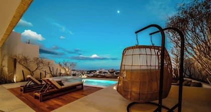 Solesta 4BR Villa and Luxury Casita by The Agency Baja