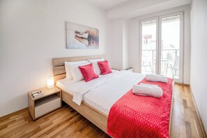 1 chambre, bureau, fer et planche à repasser, Wi-Fi