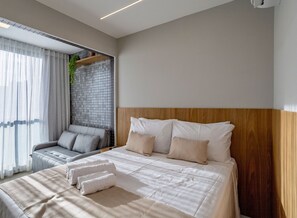 1 bedroom, iron/ironing board, Internet, bed sheets