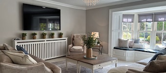 Property 490 - Clifden - sleeps 25 guests in 10 bedrooms