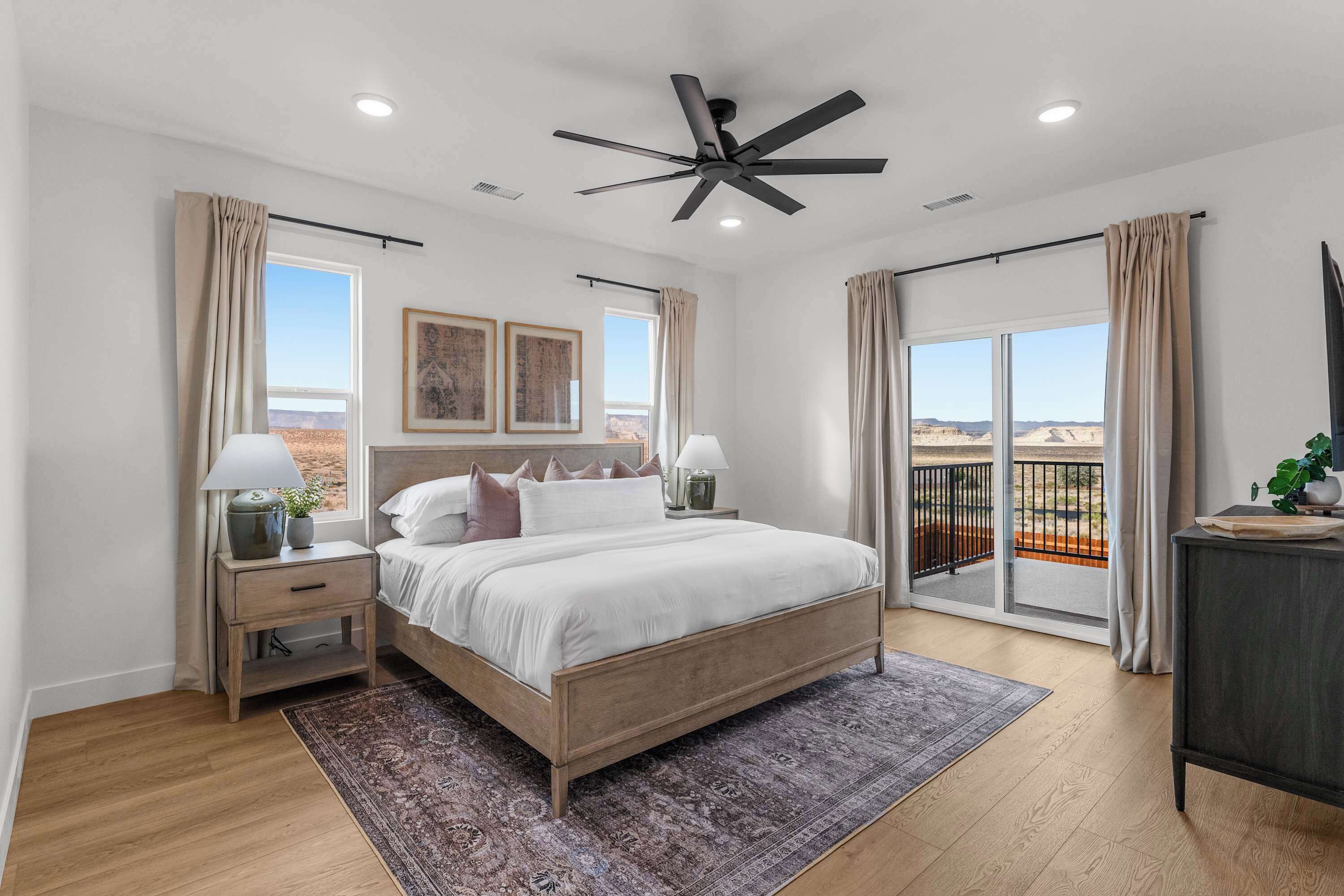 8 Schlafzimmer, Bügeleisen/Bügelbrett, Reisekinderbett, WLAN