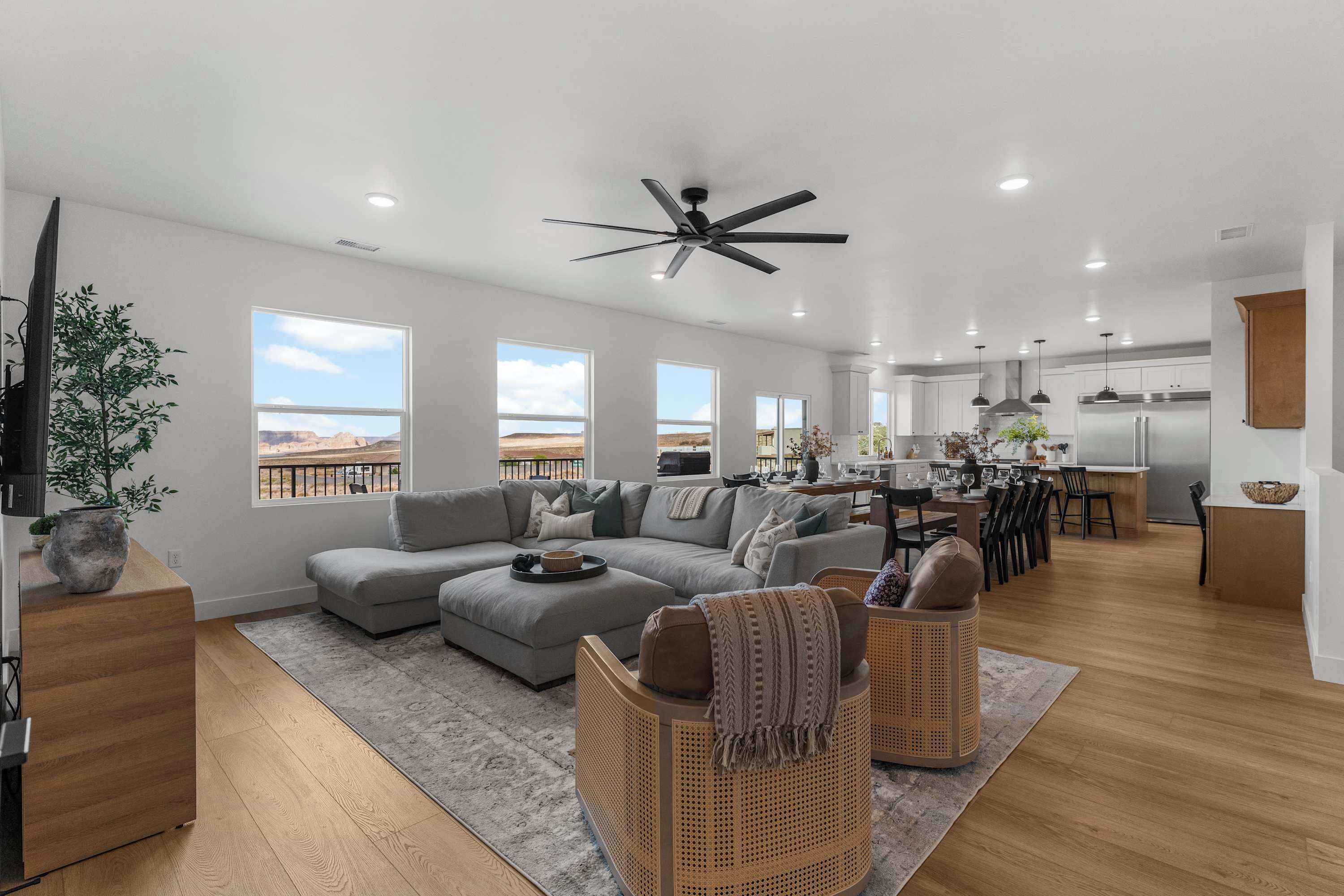 [The Grandview] Pool, Pickleball, Hot Tub, Views - Lake Powell
