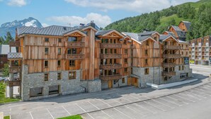 Unclassified image, 2 of 18, button - Apartment in Les Deux Alpes Near Ski Slopes (Les Deux Alpes)
