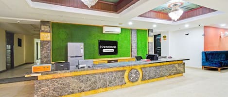 House | Reception