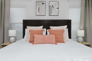 4 bedrooms, iron/ironing board, travel cot, WiFi