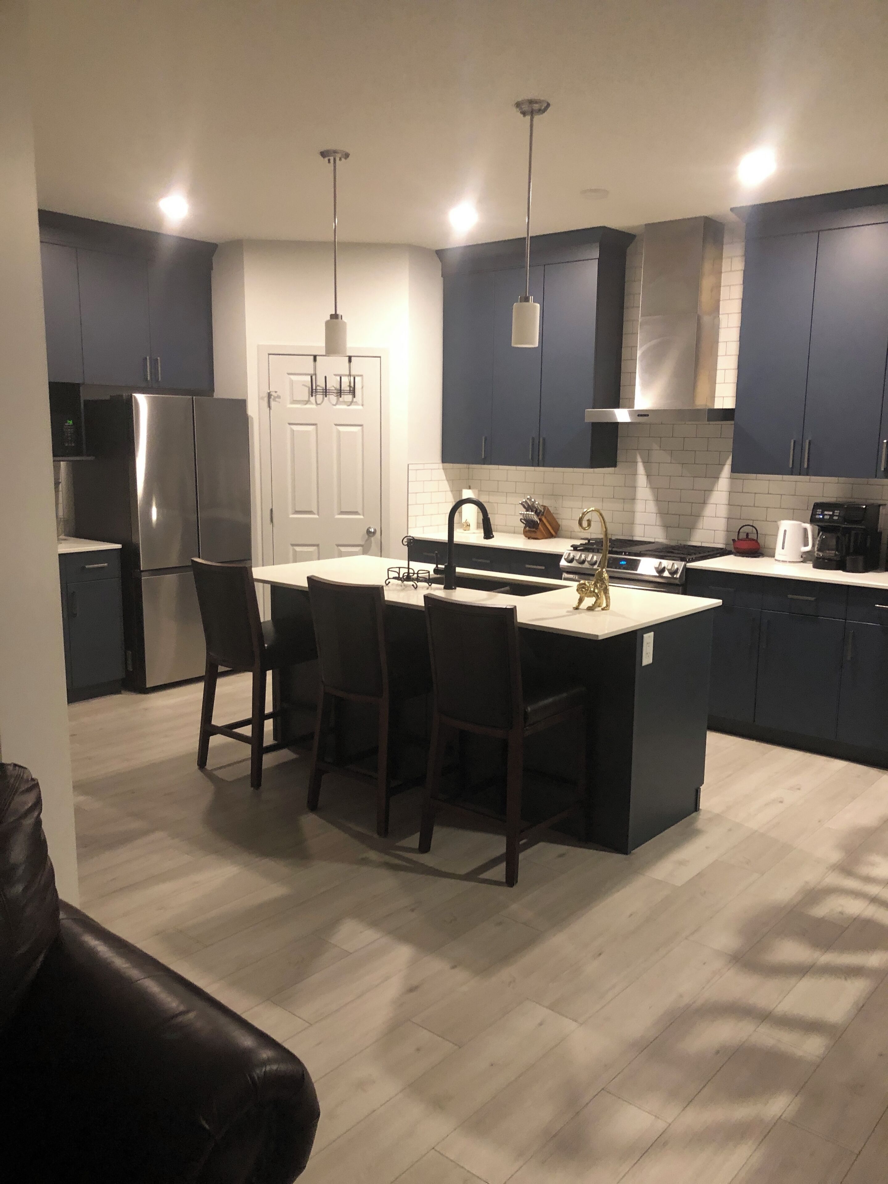 雪櫃、微波爐、焗爐、爐具