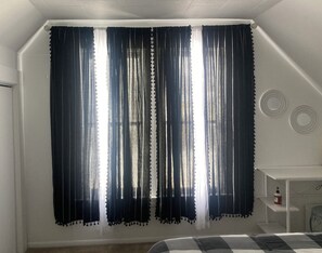 3 chambres, bureau, fer et planche à repasser, Wi-Fi gratuit