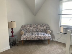 Smart TV, fireplace, computer monitors, printers