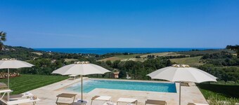 Villa Meer 12 - Five Bedroom Villa, Sleeps 12