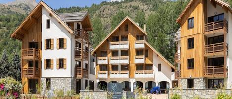 Apartment | Exterior