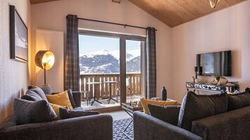 Apartment | Living room