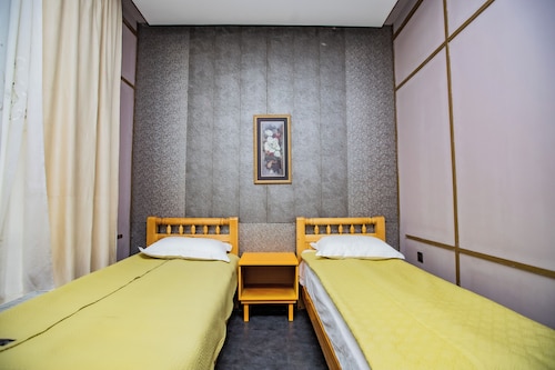 Elite Guest House