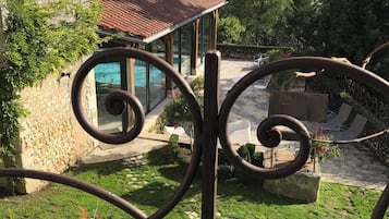 Enceinte de lâhĂ©bergement