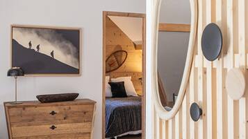 Căn hộ | 3 phòng ngủ, bộ trải giường