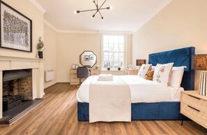 House, Multiple Bedrooms | Iron/ironing board, free WiFi