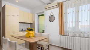 Unclassified image, 2 of 26, button - Apartment With Balcony, sea Views (Kraljevica)