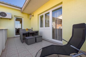 Balcony - Apartment With Balcony, sea Views (Kraljevica)
