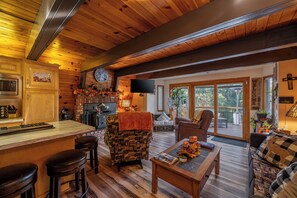 Living area - Secluded Cabin w/ Spa & Games! (Big Bear)