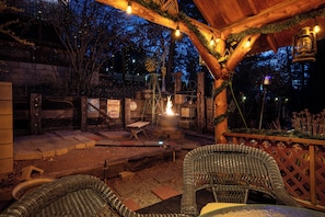 Property grounds - Secluded Cabin w/ Spa & Games! (Big Bear)