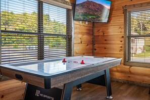 Spielezimmer