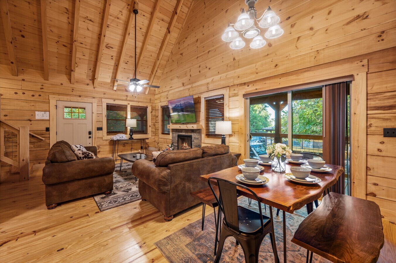 智能電視、壁爐