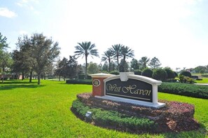 Property grounds - Dales Dream: 7 Bedroom Villa w/ South Facing Pool & Spa – Sleeps 14 (Davenport)