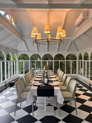 Restaurant for par