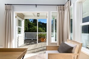 Junior Studio Suite, Mountain View | Living room | 250-cm Smart TV with cable channels, Netflix, streaming services - Bay Haven Collection (Cape Town)