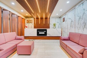 Reception - Elite Stays at DLF Newtown (Bengaluru)