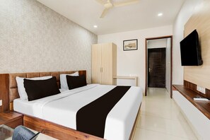 1 bedroom - Elite Stays at DLF Newtown (Bengaluru)