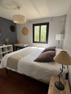 4 Schlafzimmer, Bügeleisen/Bügelbrett, WLAN, Bettwäsche