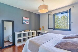 4 bedrooms, iron/ironing board, WiFi, bed sheets - Villa Aix-en-Provence Piscine et calme absolu (Aix-en-Provence)