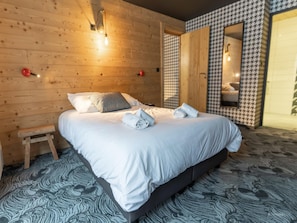 Apartment - Apartment in Chantemerle Near Serre Chevalier (Saint-Chaffrey)