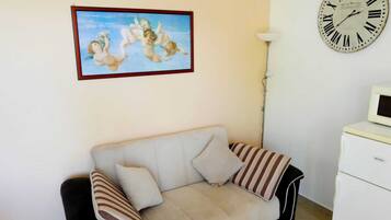 Apartment | Living room