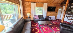 Una Smart TV, un reproductor de DVD