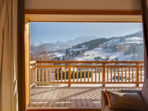 Apartment | Balcony - Chalet in Combloux With Mont Blanc Views (Combloux)
