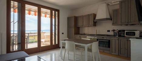 Køleskab, kogeplade