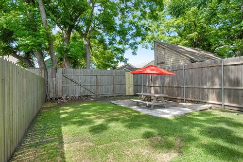 Tchoup House Two - Historic Shotgun In Uptown New Orleans