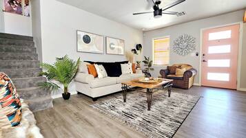 Televisor intel·ligent, llar de foc i impressores