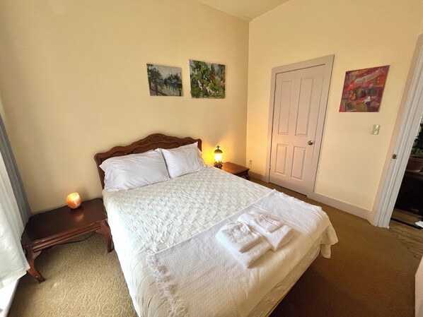 3 bedrooms, WiFi, bed sheets