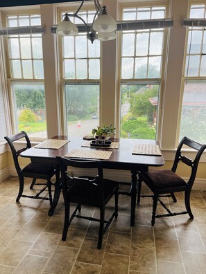 Dining - Upstairs 3BDR Apartment in Museum Hill - #2 (Saint Joseph)