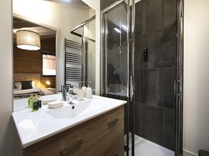 อพาร์ทเมนท์ | ห้องน้ำ