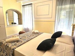 3 Schlafzimmer, Bügeleisen/Bügelbrett, Reisekinderbett, WLAN