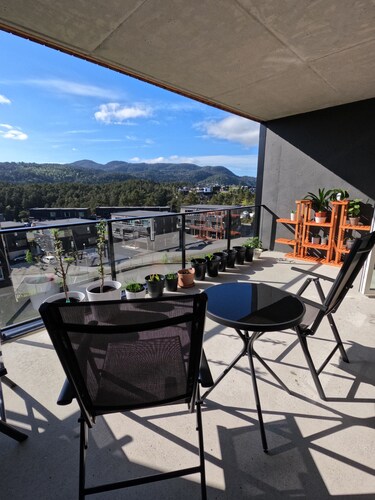 Modern apartment near Bergen, in Søfteland & nature
