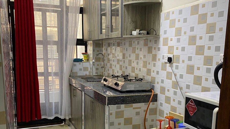 Lux Suites Millward Apartments Utawala