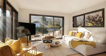 La Villa 227, pour 8 personnes, jardin, piscine et proche lac d'Annecy