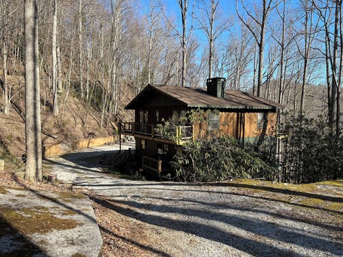 Emerald Holly Gem Sky Valley / Pool Hot Tub WiFi