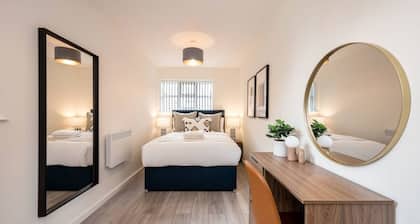The Coach House by Elite