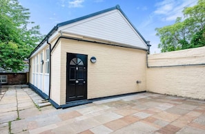 Front of property - The Coach House by Elite (Liverpool)