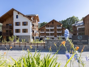 Exterior - Apartment in Chantemerle Near Serre Chevalier (Saint-Chaffrey)